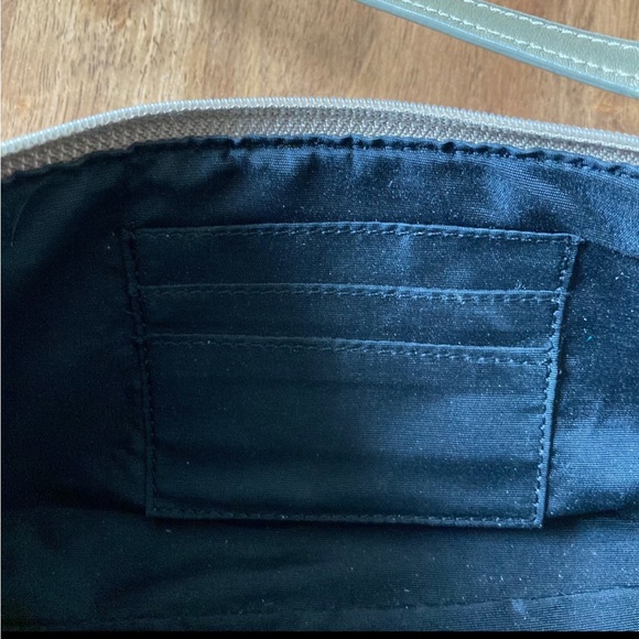 Gold GB Bag - Picture 5 of 7